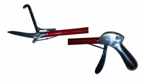 25" narrow snake tongs