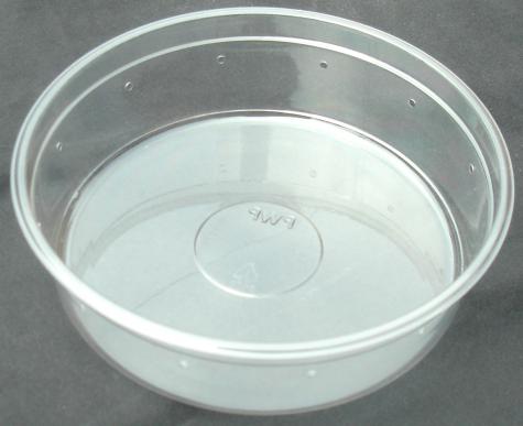 Nuconic 32 ounce 6.75" clear deli cup (pre-punched)